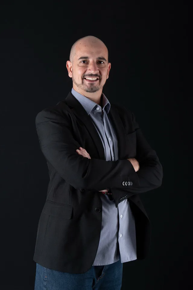 Clóvis Eduardo Escarabelin